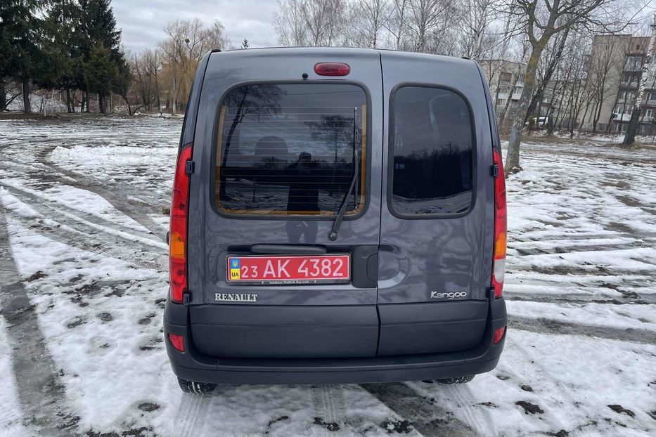 Продам Renault Kangoo пасс. 1.6 бензин 2003 года в г. Красилов, Хмельницкая область