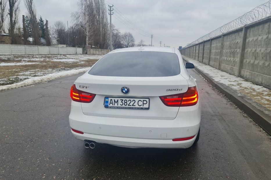 Продам BMW 3 Series GT D 2016 года в Киеве