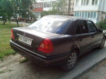 Продам Mercedes-Benz C-Class 1994 года в г. Каменец-Подольский, Хмельницкая область