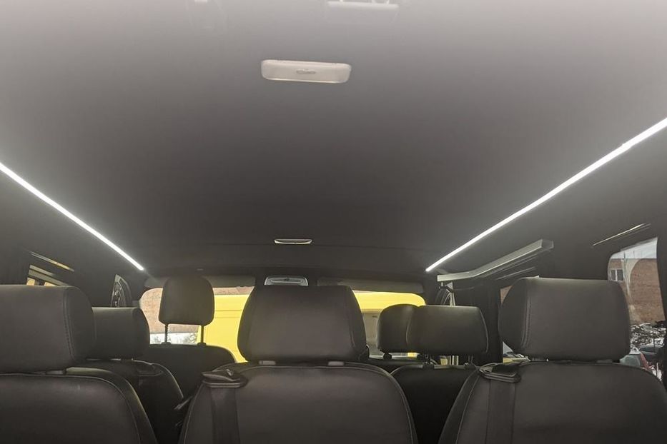 Продам Renault Trafic пасс. 2017 года в Ровно