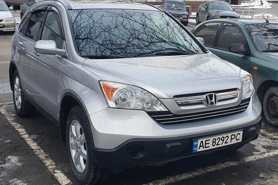 Продам Honda CR-V 2009 года в Днепре