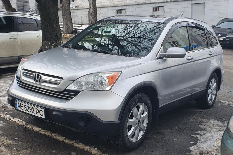 Продам Honda CR-V 2009 года в Днепре