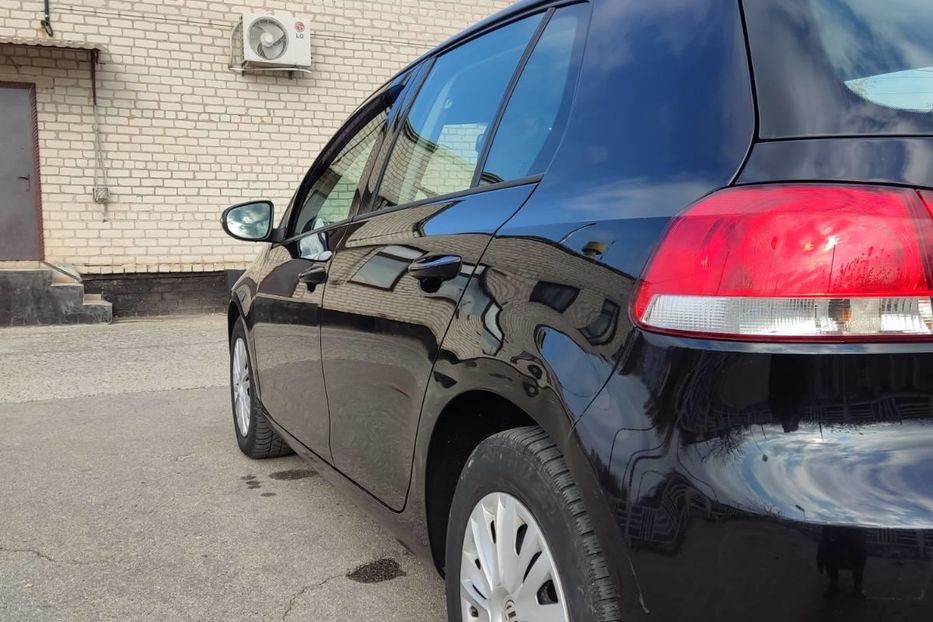 Продам Volkswagen Golf  VI 2010 года в г. Лисичанск, Луганская область