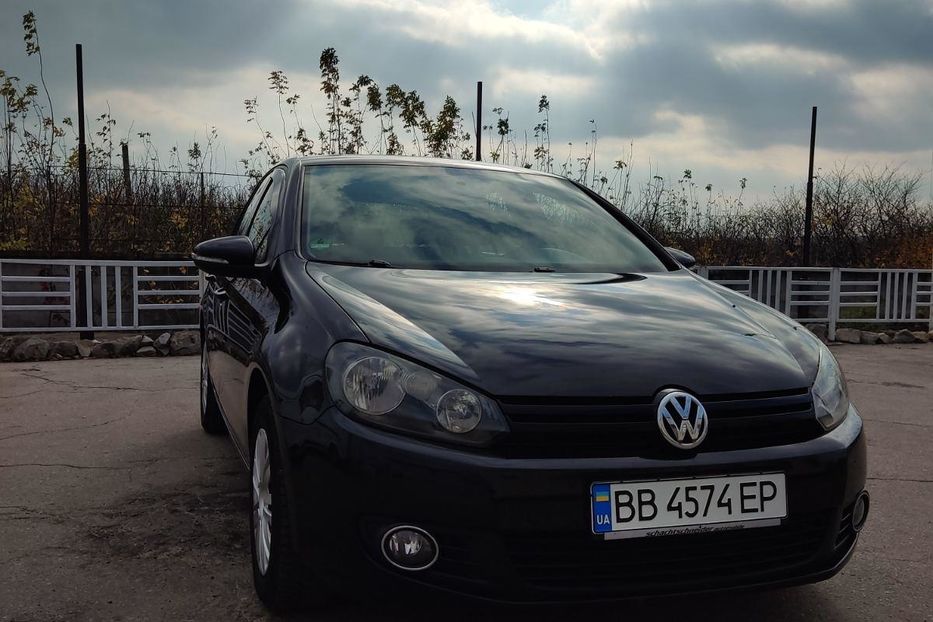 Продам Volkswagen Golf  VI 2010 года в г. Лисичанск, Луганская область