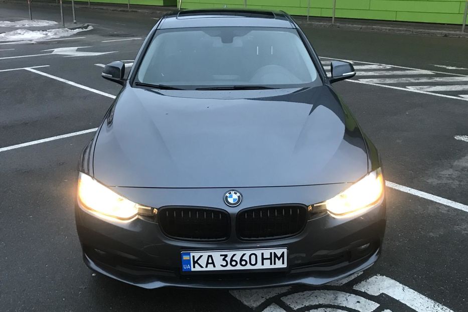 Продам BMW 320 2017 года в Киеве