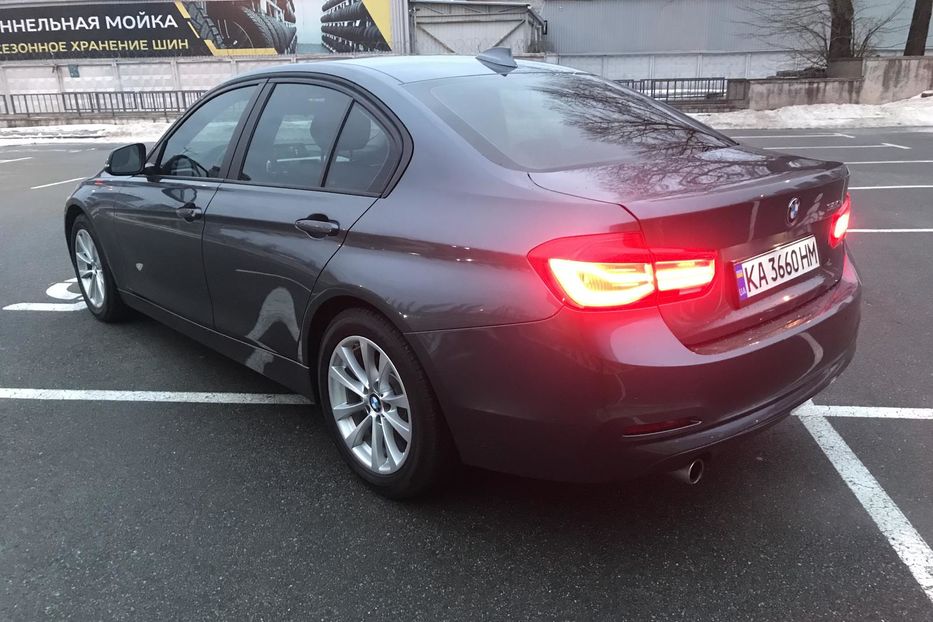 Продам BMW 320 2017 года в Киеве