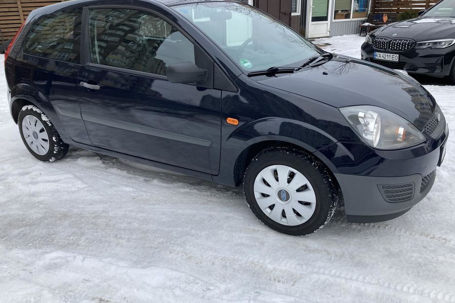 Продам Ford Fiesta 2006 года в Киеве