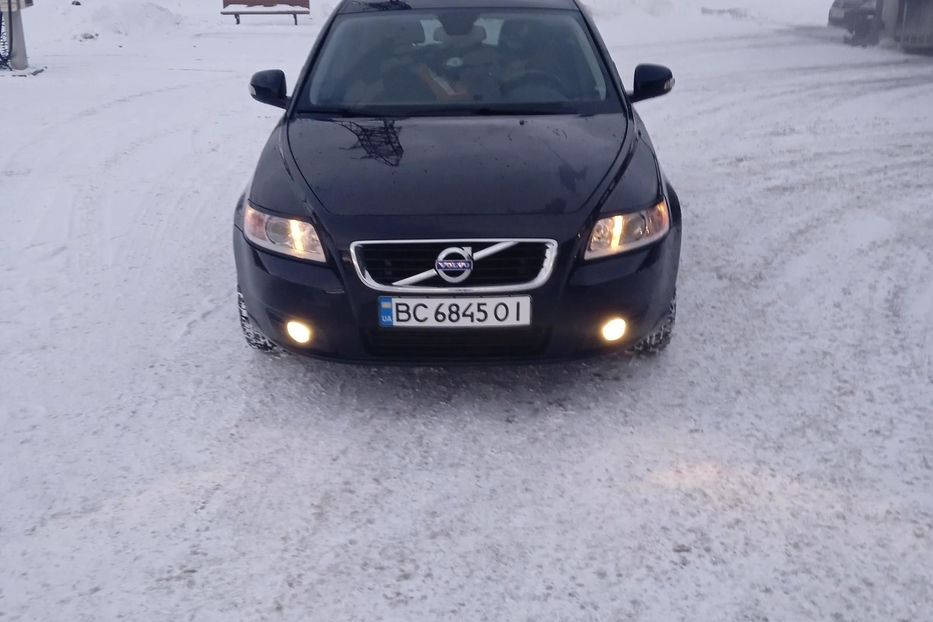 Продам Volvo V50 2010 года в Львове