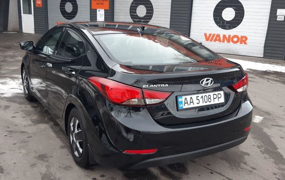 Продам Hyundai Elantra SE 2015 года в Киеве