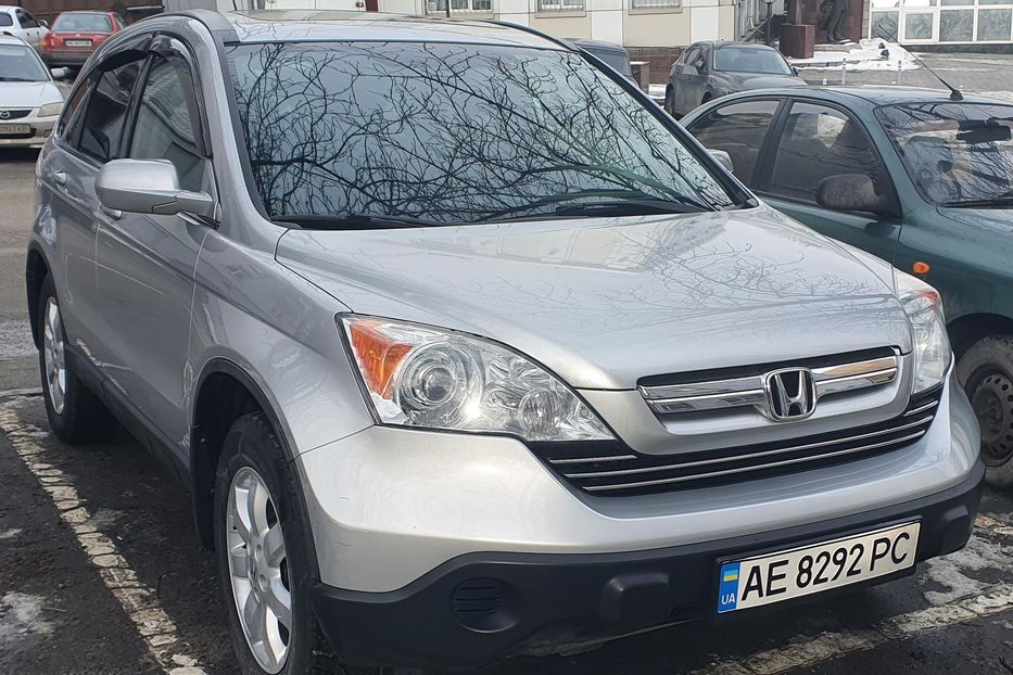 Продам Honda CR-V 2009 года в Днепре