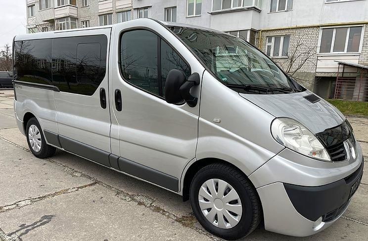 Продам Renault Kangoo пасс. 2013 года в г. Славутич, Киевская область