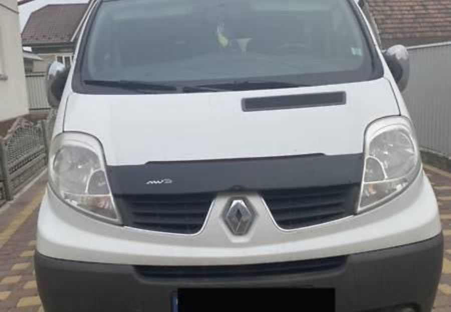 Продам Renault Trafic пасс. 2011 года в Черновцах