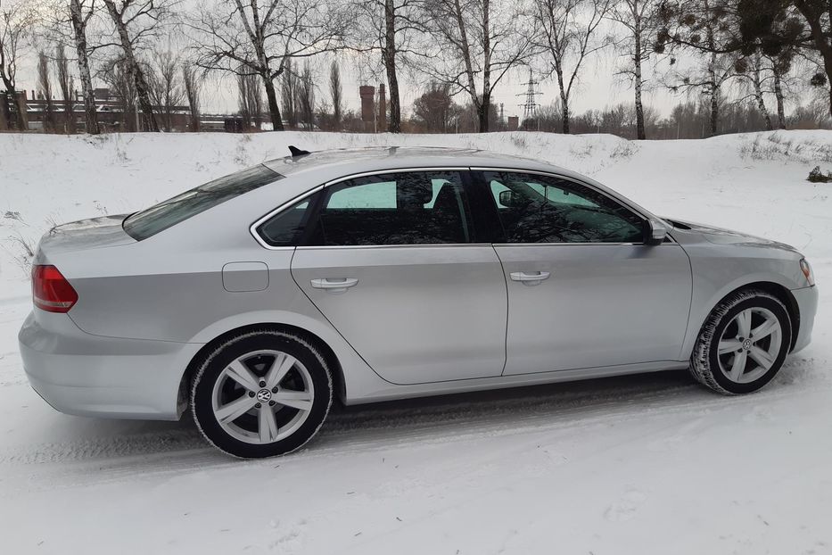 Продам Volkswagen Passat B7 2015 года в Харькове