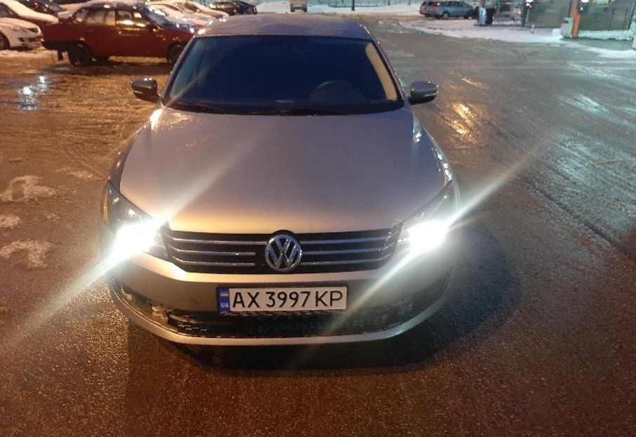 Продам Volkswagen Passat B7 2012 года в Харькове