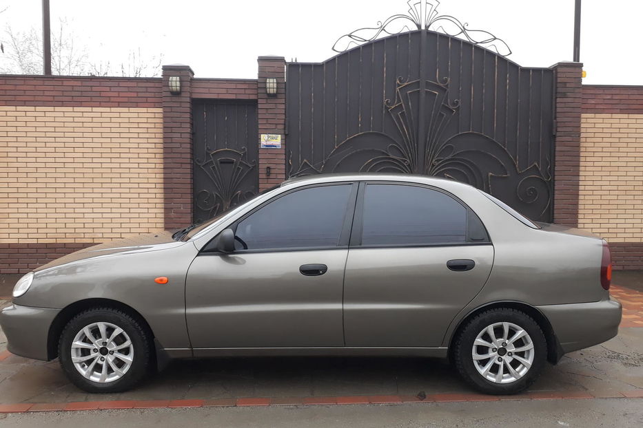 Продам Daewoo Lanos SE 2011 года в Днепре