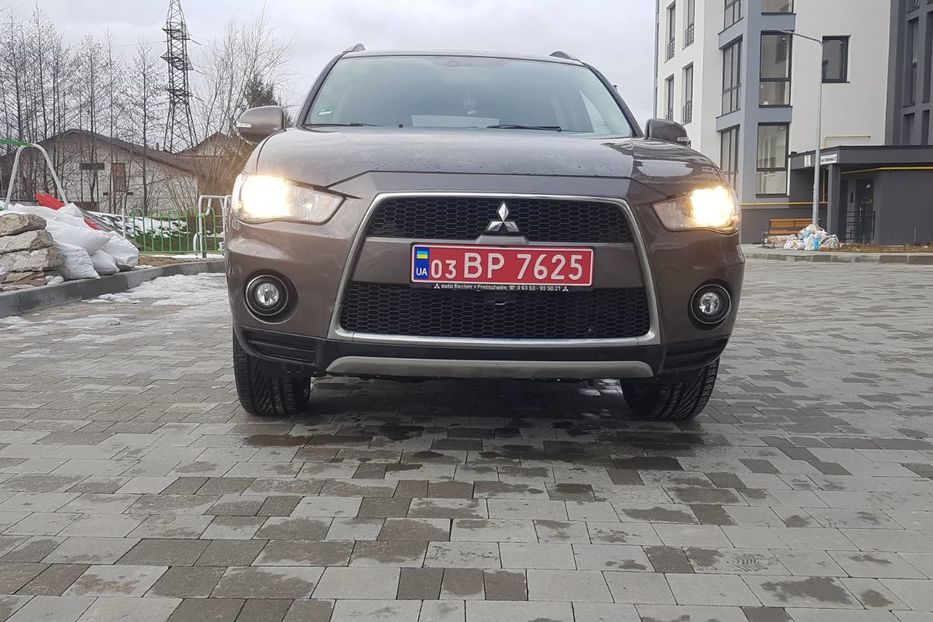 Продам Mitsubishi Outlander 2010 года в Львове