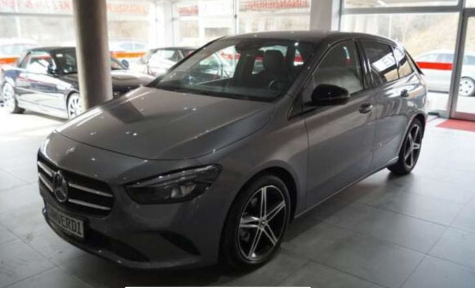 Продам Mercedes-Benz B 180 2020 года в г. Мариуполь, Донецкая область