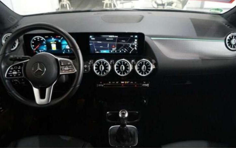 Продам Mercedes-Benz B 180 2020 года в г. Мариуполь, Донецкая область