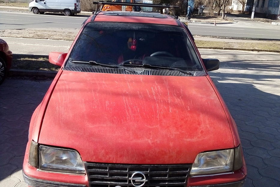 Продам Opel Kadett 1986 года в г. Каховка, Херсонская область