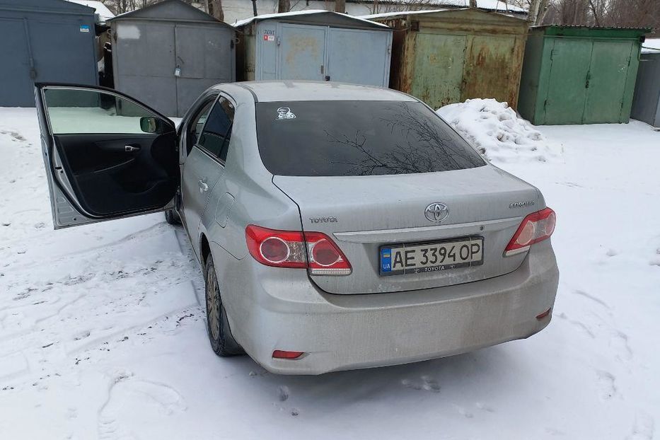 Продам Toyota Corolla 2011 года в Днепре