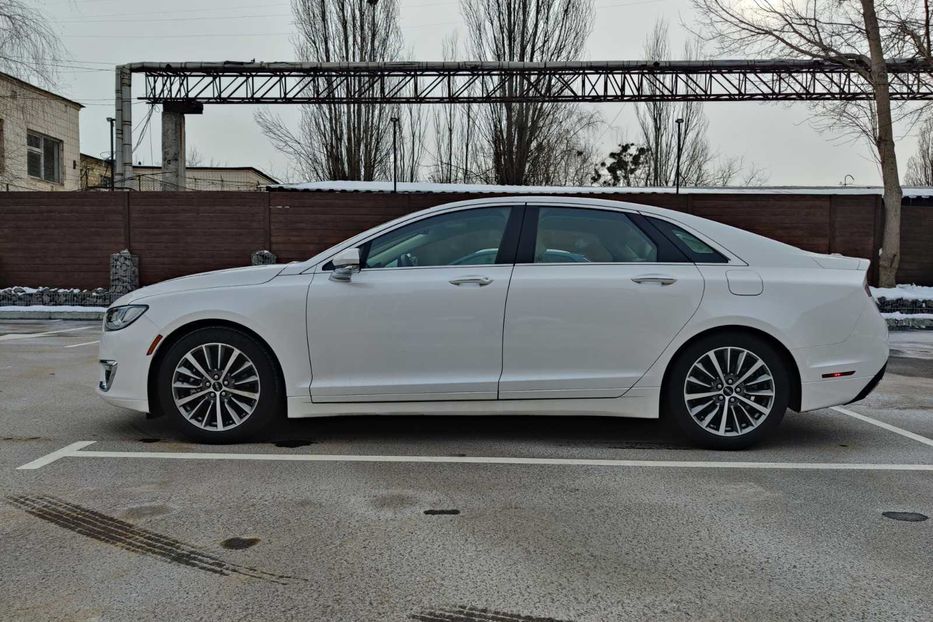 Продам Lincoln MKZ 2019 года в Киеве