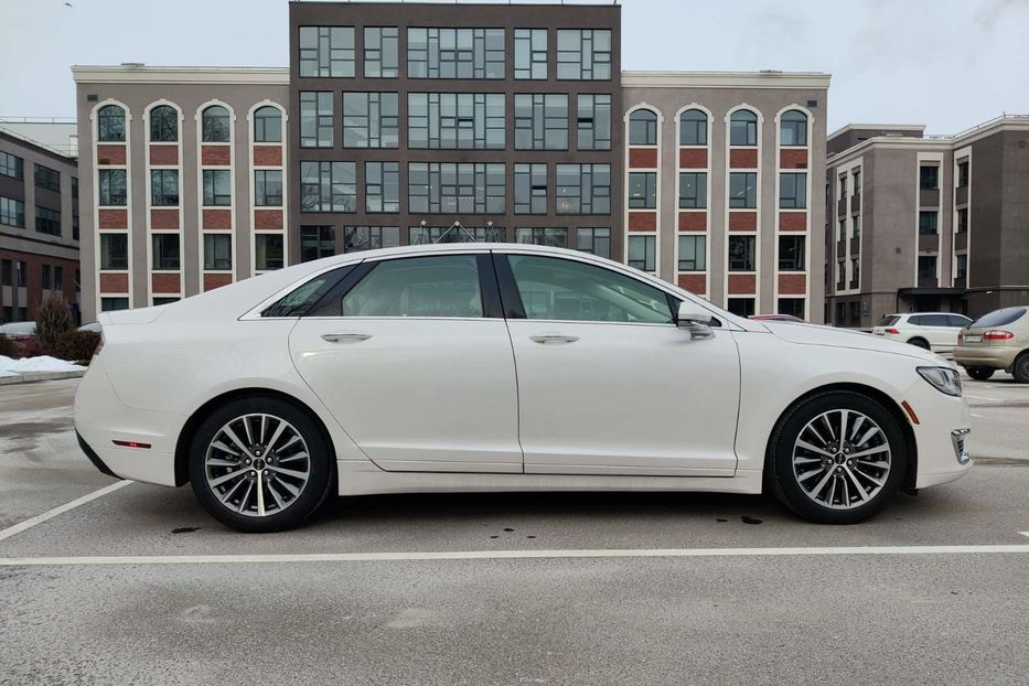 Продам Lincoln MKZ 2019 года в Киеве