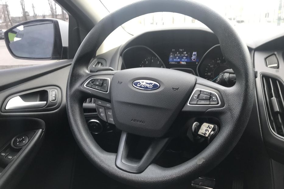 Продам Ford Focus 2015 года в Киеве