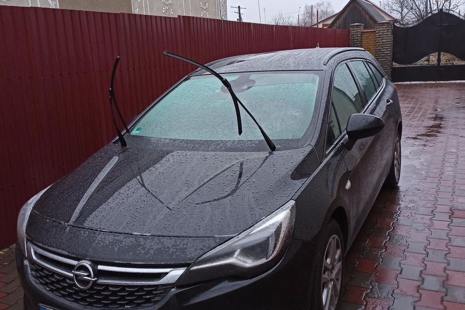 Продам Opel Astra K 2016 года в Хмельницком