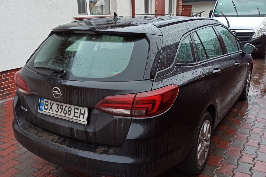 Продам Opel Astra K 2016 года в Хмельницком