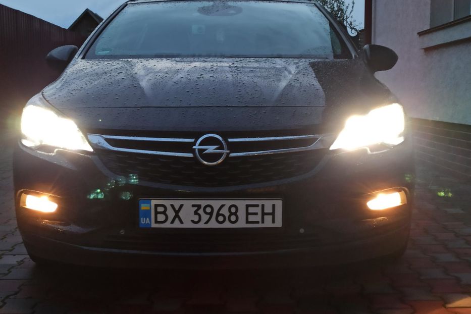Продам Opel Astra K 2016 года в Хмельницком