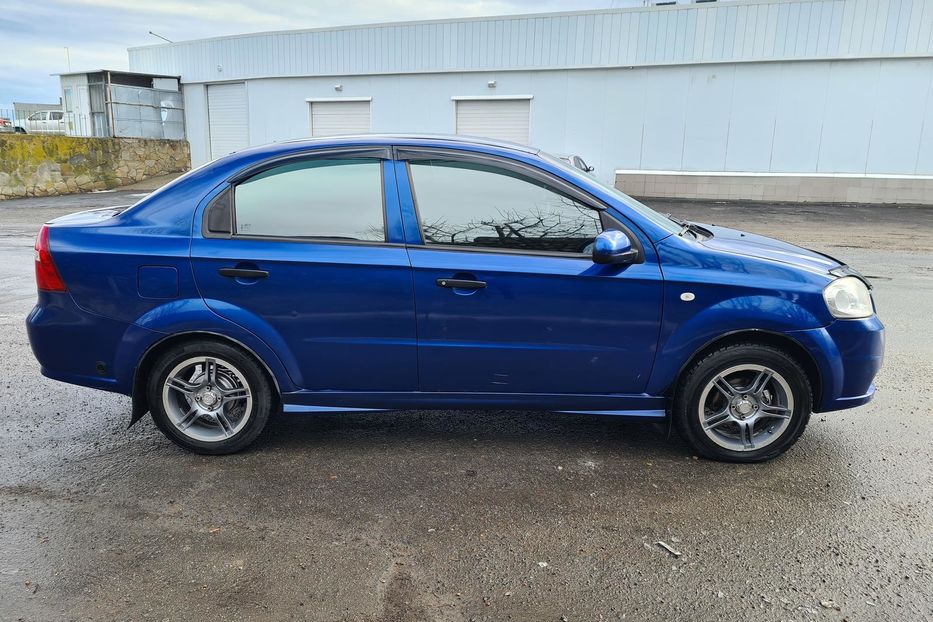 Продам Chevrolet Aveo 2006 года в Хмельницком