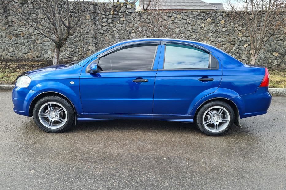 Продам Chevrolet Aveo 2006 года в Хмельницком