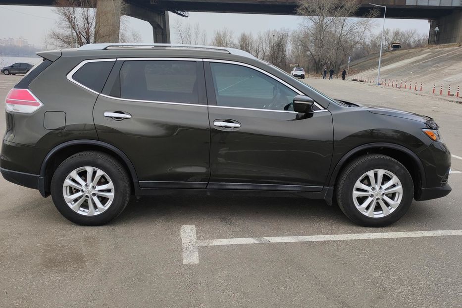 Продам Nissan Rogue SV 2014 года в Киеве