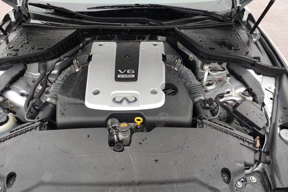 Продам Infiniti Q50 PREMIUM AWD 2015 года в Полтаве