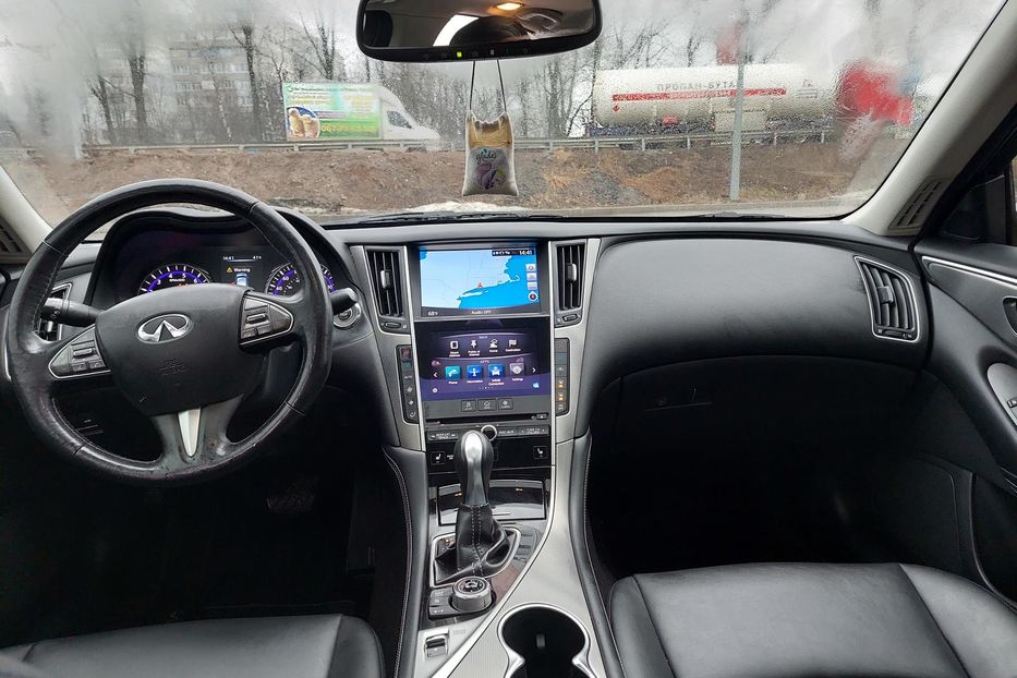 Продам Infiniti Q50 PREMIUM AWD 2015 года в Полтаве