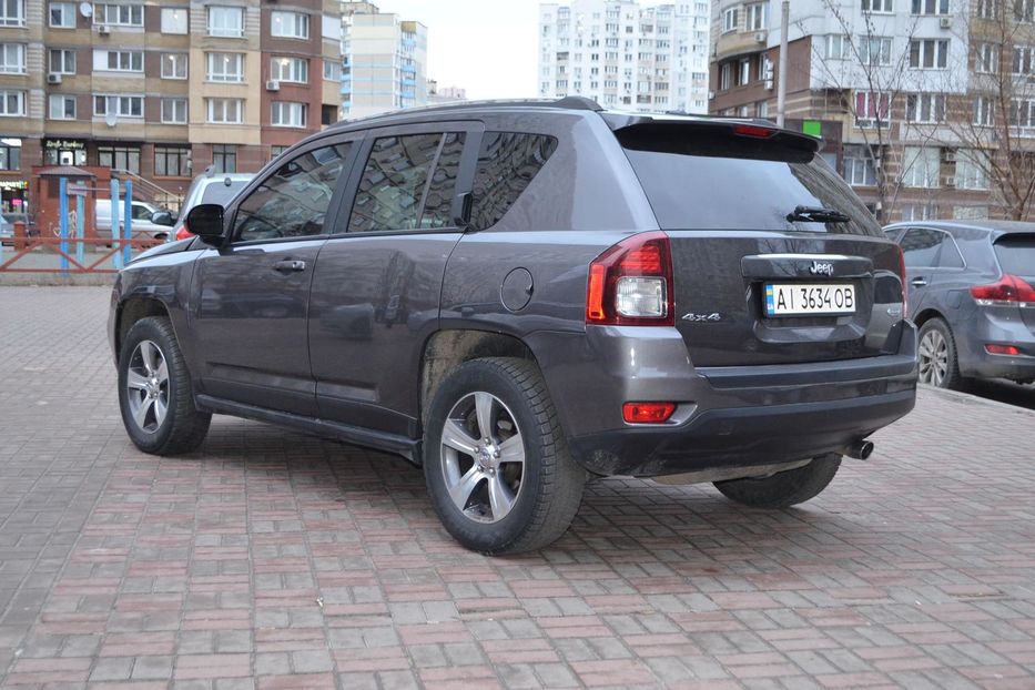 Продам Jeep Compass 2015 года в Киеве