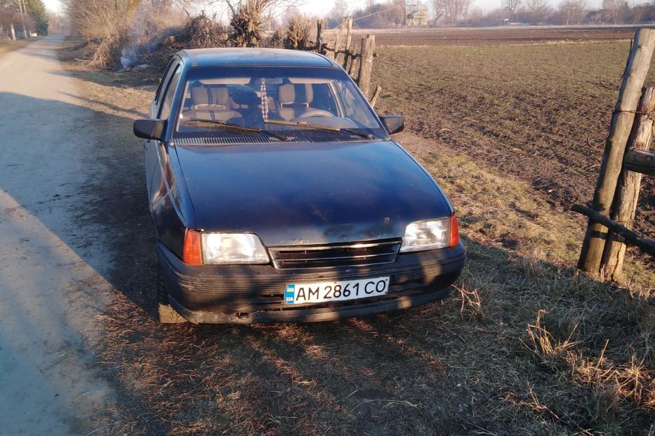 Продам Opel Kadett 1990 года в г. Андрушевка, Житомирская область