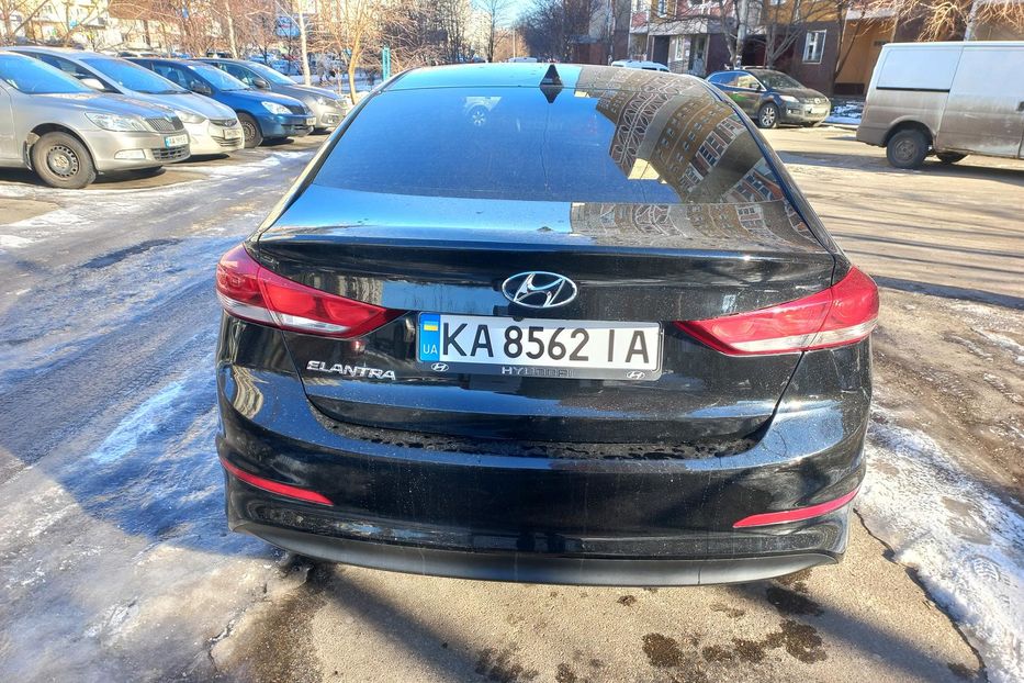 Продам Hyundai Elantra Value Edition 2016 года в Киеве