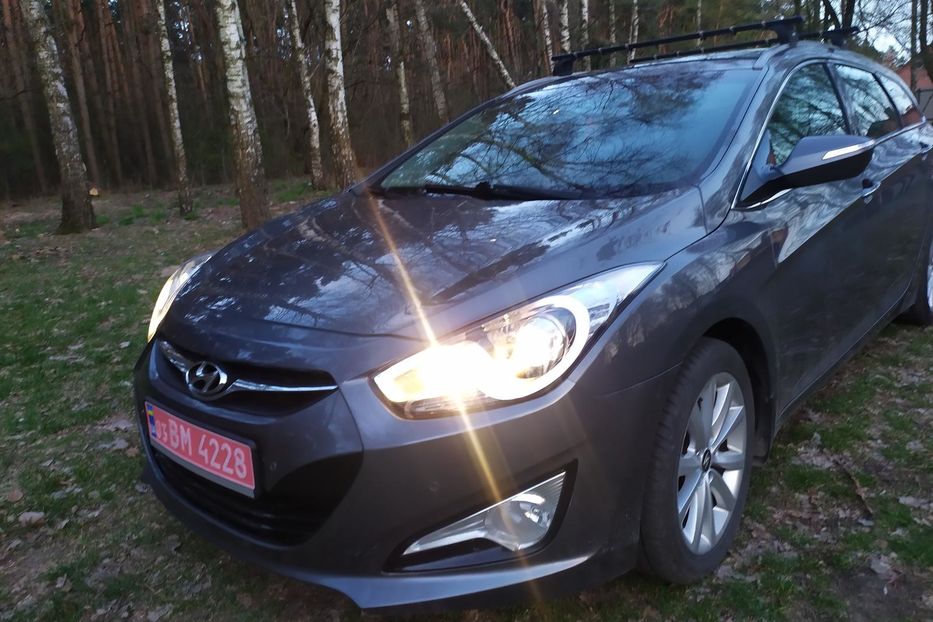 Продам Hyundai i40 2011 года в г. Радывылив, Ровенская область