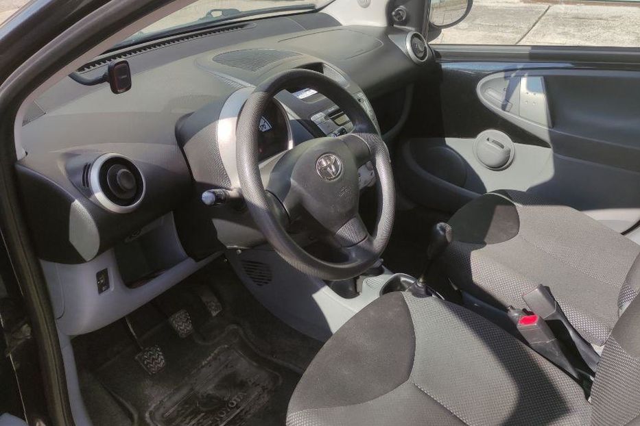 Продам Toyota Aygo 2011 года в г. Перемышляны, Львовская область