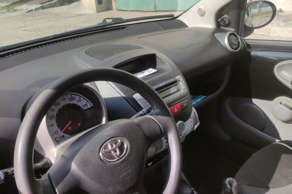 Продам Toyota Aygo 2011 года в г. Перемышляны, Львовская область