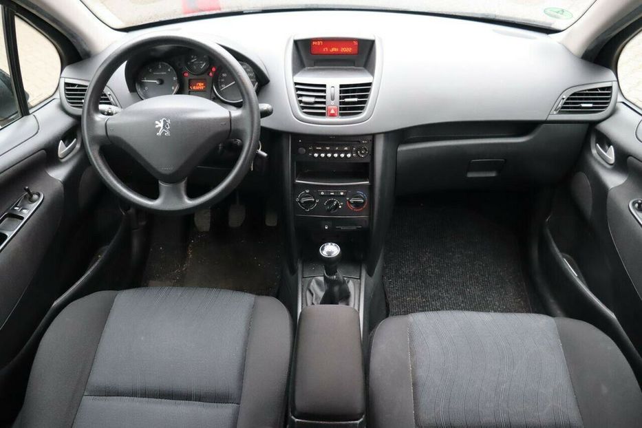 Продам Peugeot 207 SW 2009 года в Киеве