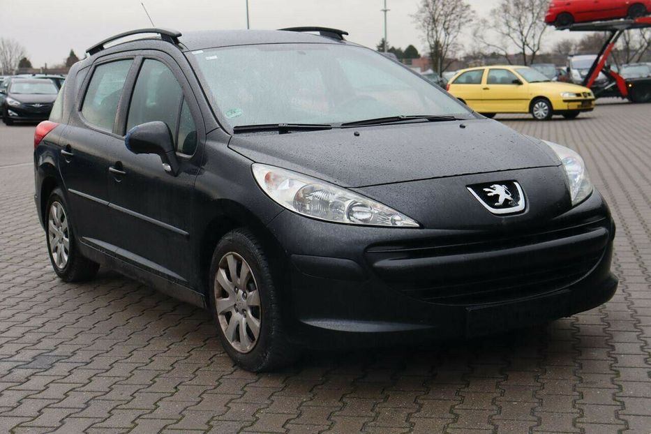 Продам Peugeot 207 SW 2009 года в Киеве