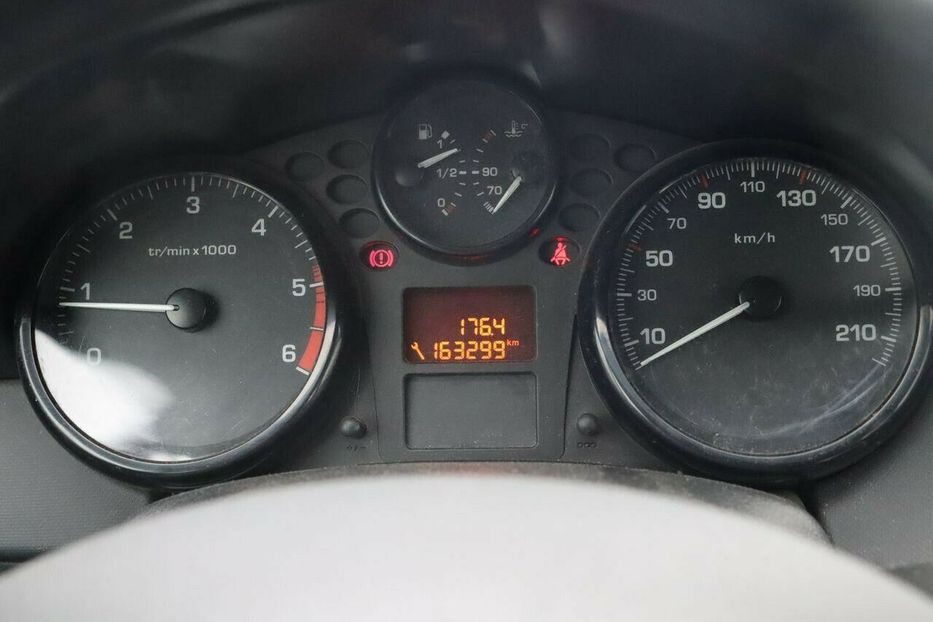 Продам Peugeot 207 SW 2009 года в Киеве