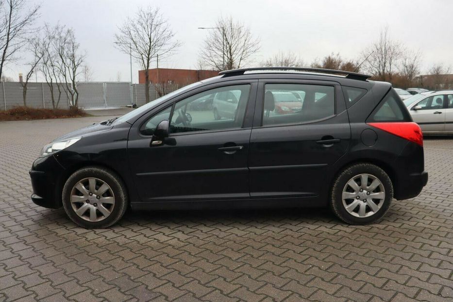 Продам Peugeot 207 SW 2009 года в Киеве