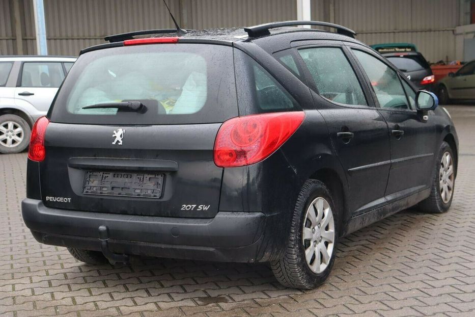 Продам Peugeot 207 SW 2009 года в Киеве