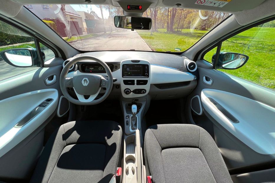 Продам Renault Zoe 2015 года в Киеве