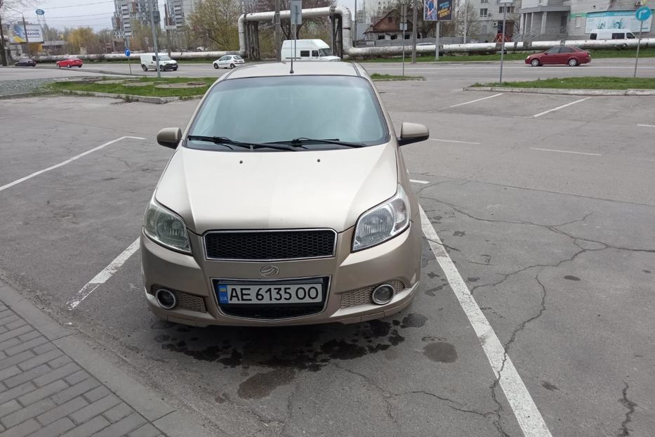 Продам Chevrolet Aveo Заз Вида 2012 года в Днепре