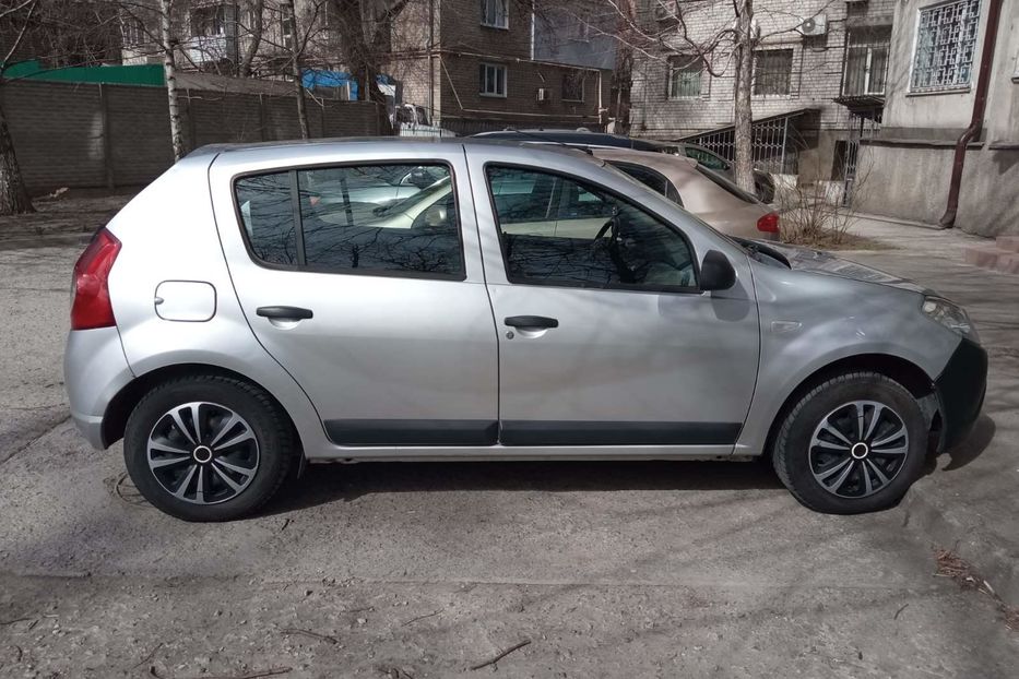 Продам Dacia Sandero 2009 года в Днепре