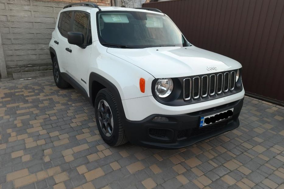 Продам Jeep Renegade Sport 2017 года в Киеве